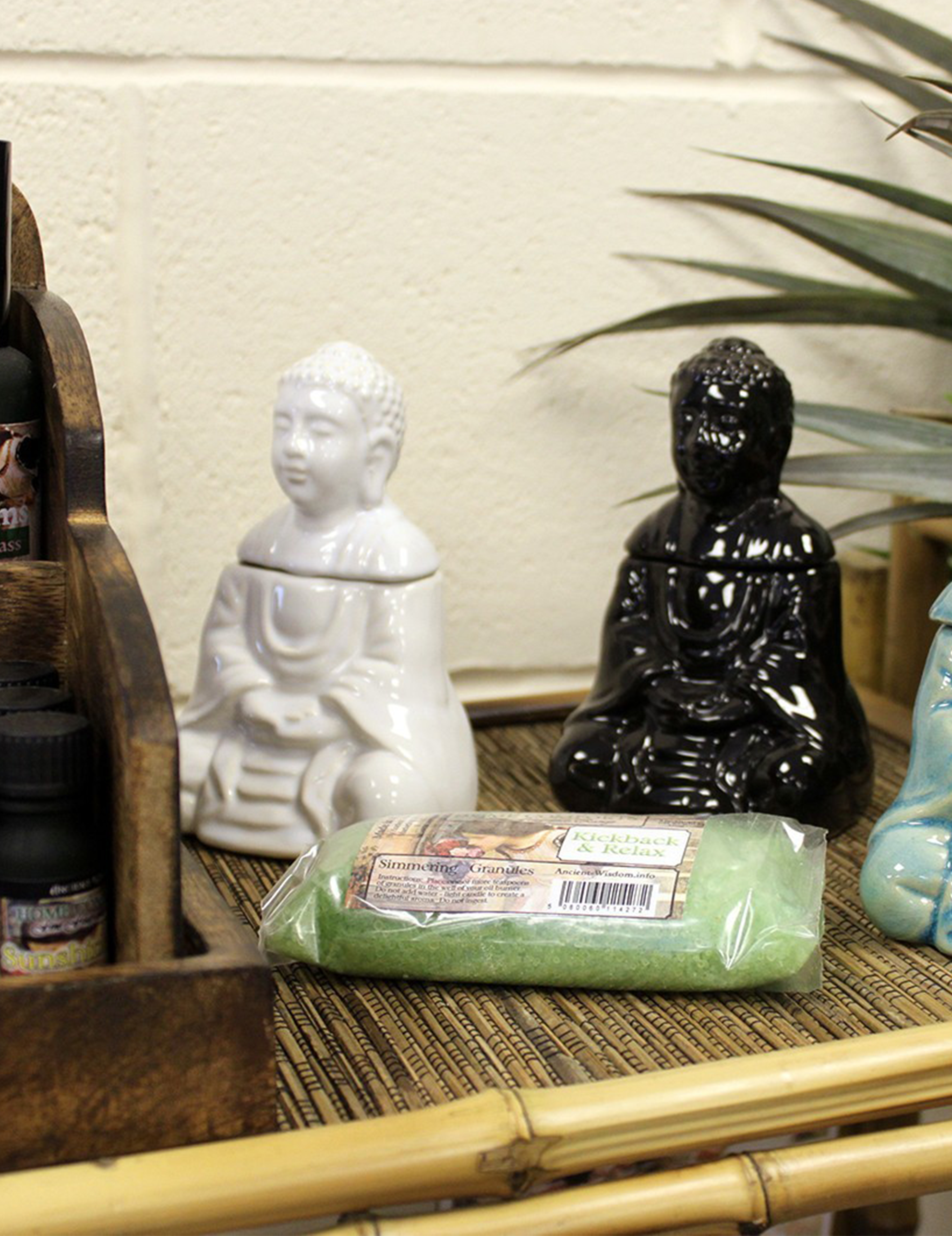 Siddende Buddha Oliebrænder Hvid