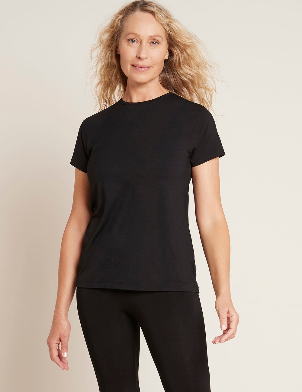 womens-crew-neck-t-shirt-black