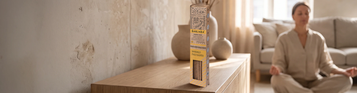 Banjara Palo Santo Smudge Incense Sticks – Sandalwood