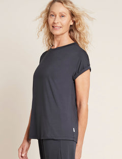 T-Shirts & Toppe