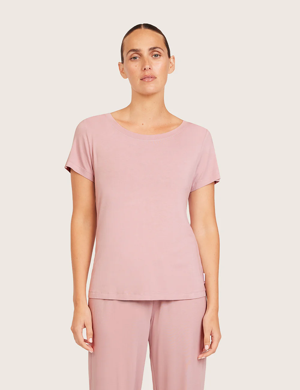 Boody Goodnight nattøj T-shirt i Lilac – forfra på model