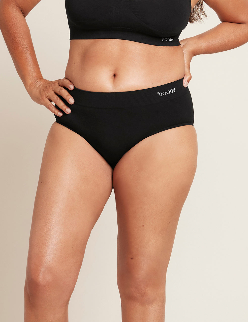 midi-brief-black