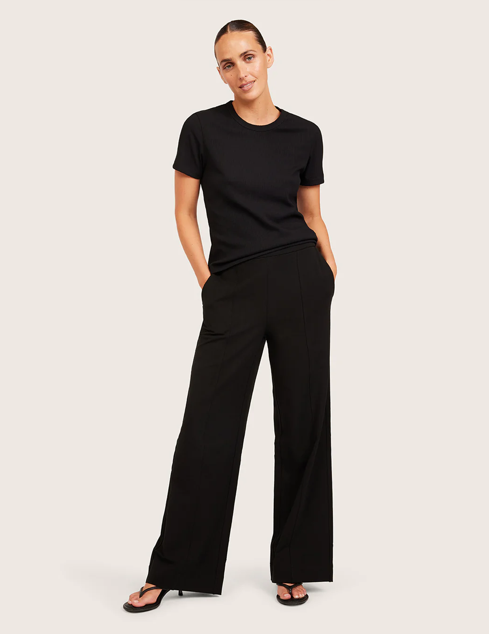 Forme™ Bukser med Lige Ben - Sort