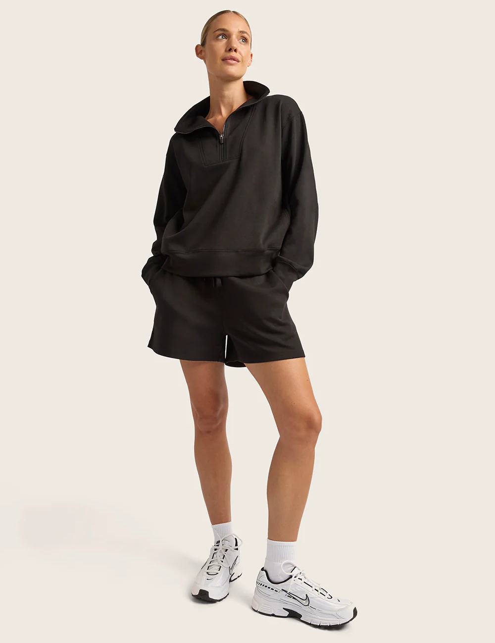Sweatshirt med halv lynlås - Sort